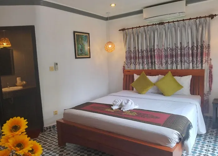 Parent Heritage Angkor Hotel